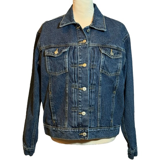 Old Navy Jackets & Blazers - Old Navy‎ Women's Trucker Jean Jacket Denim Classic Size Medium Pleated Front